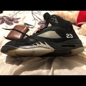 Air Jordan retro 5 metallics